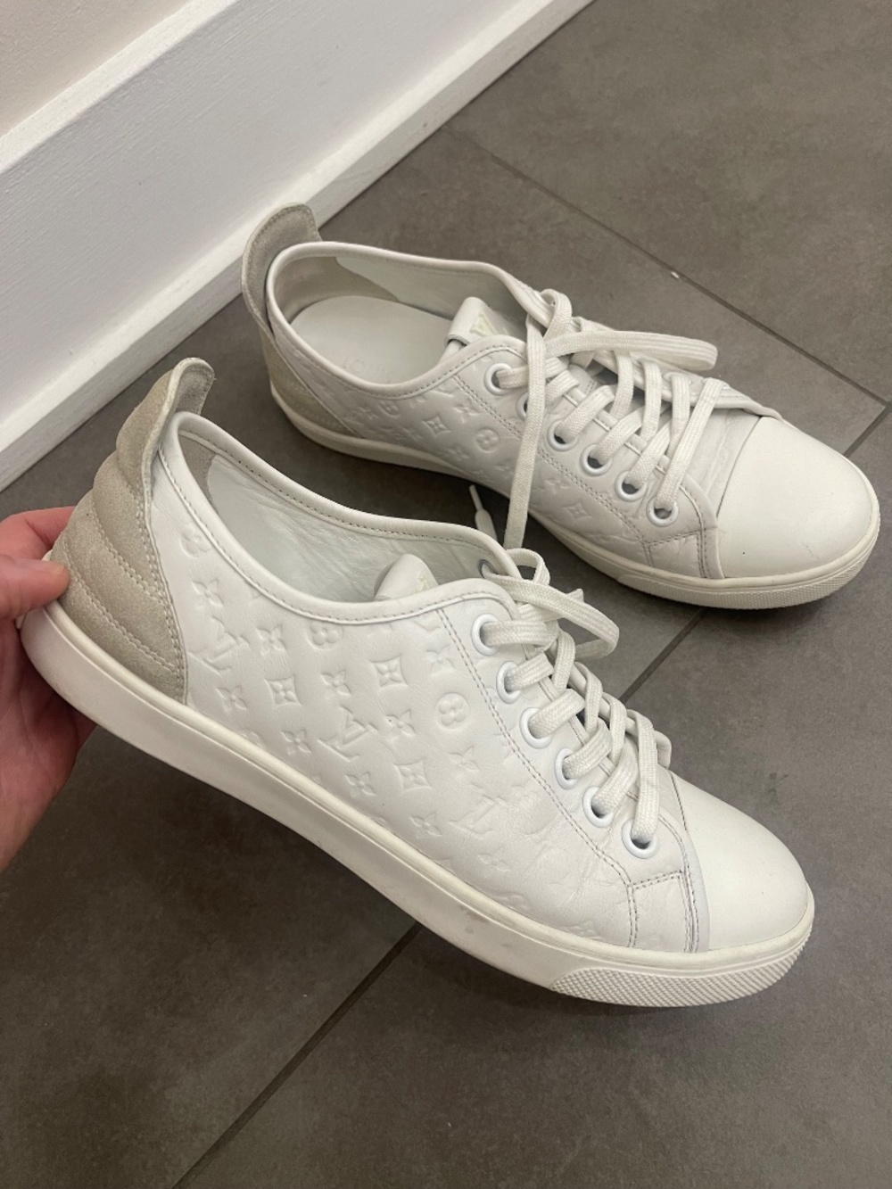 Leather Louis Vuitton sneakers size 38 - Picture 2 of 9